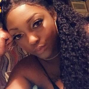 Meet your Posher, Jada